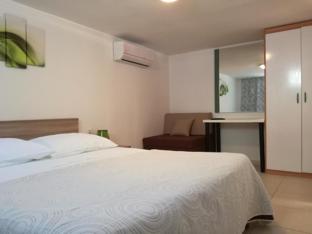 Apartman Anni Apartment Porec Exterior photo